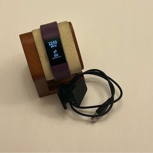 Fitbit Charge 2 (tested, Charger included, excellent condition)